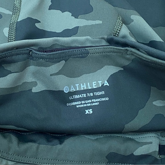 ATHLETA 531773-01 Ultimate Stash Pocket 7/8 Tight Camo Leggings Size XS - Picture 14 of 16